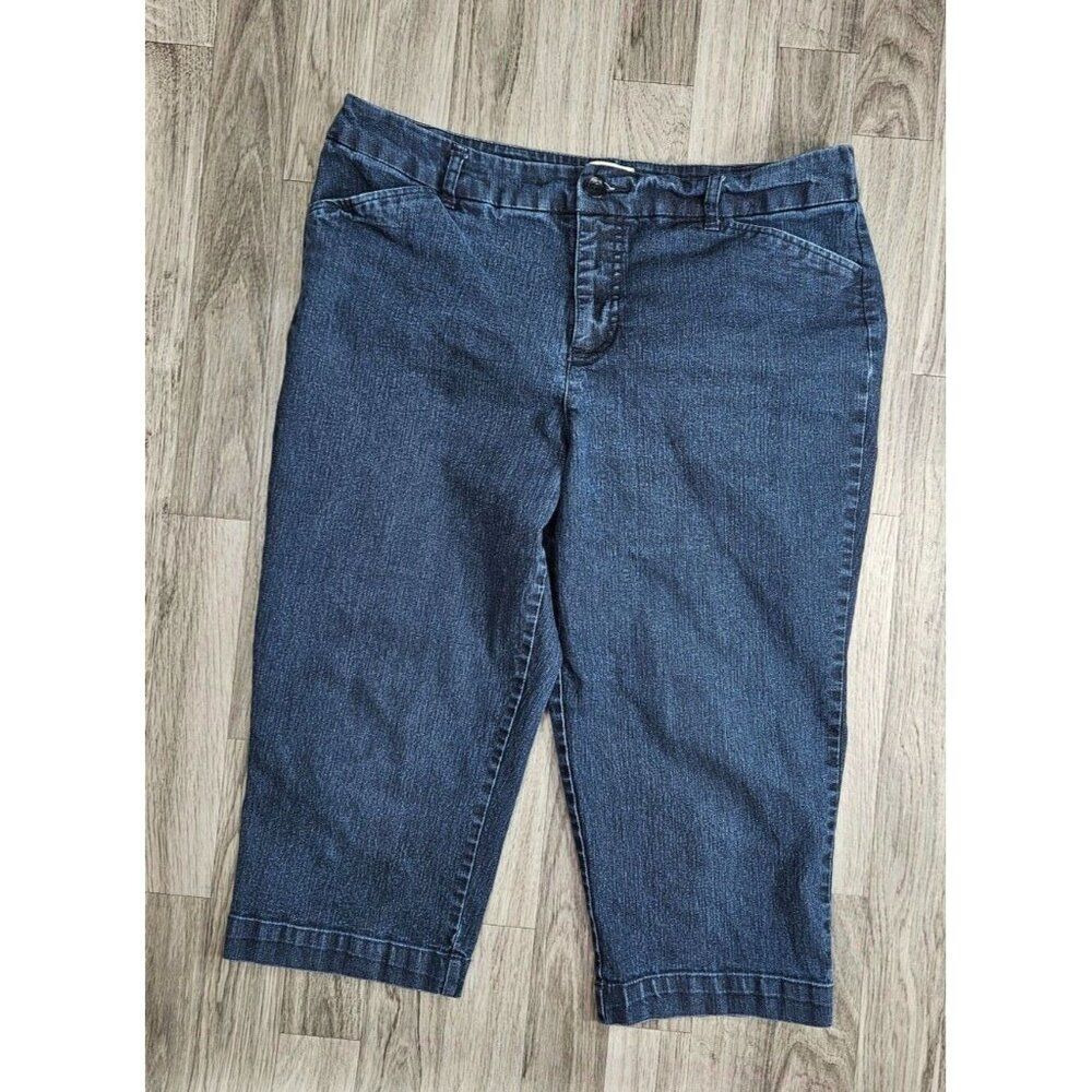 (3/$35) St. John's Bay Womens Size 12 Pockets Cropped Denim Blue Jeans Capris